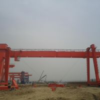 上海起重機(jī)-門(mén)式起重機(jī)