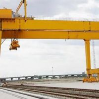長春輪胎式起重機